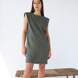NWT! Aritzia Babaton Shoulder Pad Dress in Sage Green, Size M